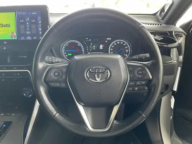 トヨタ ハリアー ハイブリッド Z レザーパッケージ 千葉県 2021(令3)年 3.1万km ホワイトパールクリスタルシャイン ワンオーナー/Zレザーパッケージ/4WD/パノラマルーフ/モデリスタエアロ（F/S/R）/マルチテレインモニター　OP/JBLプレミアムサウンド/12.3インチ純正ディスプレイオーディオ＋ナビ/・フルセグTV/BTオーディオ/ラジオ/黒革シート/シートメモリ付パワーシート/フロントシートベンチレーション/Toyota Safety Sense/・プリクラッシュセーフティ/・レーダークルーズコントロール/・オートマチックハイビーム/・レーントレーシングアシスト/ブラインドスポットモニター/デジタルインナーミラー/ステアリングヒーター/ビルトインETC2.0/クリアランスソナー/プッシュスタート/スマートキー/ワイドバイザー/純正19インチAW/LEDヘッドライト/保証書/取説/スペアキー