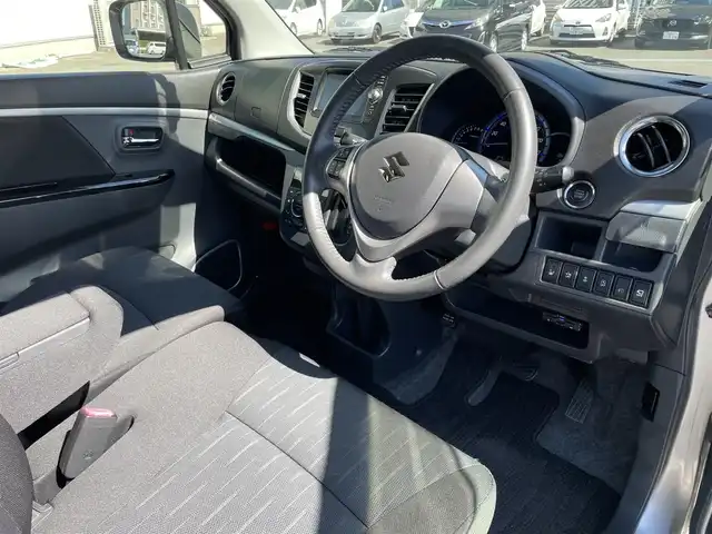 スズキ ワゴンＲ スティングレー X 静岡県 2014(平26)年 4.4万km スチールシルバーM 純正メーカーナビ/ワンセグTV/USB/Bluetooth/バックカメラ/純正エアロ/純正14インチアルミホイール/レーダーブレーキサポート/右前シートヒーター/ドライブレコーダー/ETC/HIDヘッドライト/スマートキー2個/プッシュスタート/新車時保証書/取扱説明書