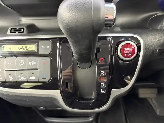 ホンダ Ｎ ＢＯＸ G SSパッケージ 愛知県 2017(平29)年 3.3万km 青 両側パワースライドドア/シートヒーター/ETC/オートエアコン/8インチメモリナビ（型式：MDV-D404BT）/ワンセグTV/DVD/SD/AM/FM/Bluetooth/アイドリングストップ/ベンチシート/チップアップシート/純正フロアマット/純正14インチアルミホイール