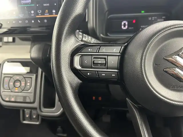 スズキ スペーシア HYBRID X 千葉県 2024(令6)年 0.5万km ピュアホワイトP 禁煙/両側電動ドア/デュアルセンサーブレーキサポート/・車線逸脱警報システム/・先行車発進システム/・コーナーセンサー/純正9インチメモリナビ/・USB/Bluetooth/フルセグTV/・全方位カメラ/DNシートヒーター/ステアリングスイッチ/純正ホイールキャップ/オートライト/・LEDヘッドライト/・ヘッドライトレベライザー