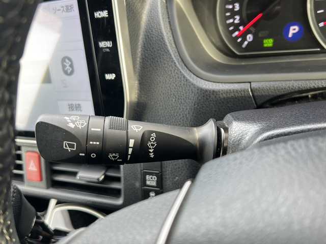 トヨタ ヴォクシー ZS 煌Ⅲ 岐阜県 2021(令3)年 5.9万km ブラック 登録時走行距離58312km/純正10インチナビ/フルセグＴＶ/バックカメラ/クルーズコントロール/両側パワースライドドア/コーナーセンサー/プッシュスタート/スマートキー/レーンキープアシスト/ＬＥＤヘッドライト/オートライト/禁煙車/ＥＴＣ/Bluetooth接続/純正アルミホイール/社外フロアマット/ハーフレザーシート/アイドリングストップ