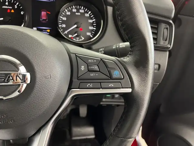 日産 エクストレイル 20Xi 鹿児島県 2020(令2)年 1.6万km ガーネットレッド 純正9インチナビ(MM519D-L)/プロパイロット/レーンキープアシスト/エマージェンシーブレーキ/ブラインドスポットモニター/クリアランスソナー/インテリジェントアラウンドビューモニター/インテリジェントルームミラー/パワーバックドア/レーダークルーズコントロール/ETC/アイドリングストップ/LEDオートライト/フォグランプ/フロアマット/ドアバイザー/スマートキー/スペアキー1本