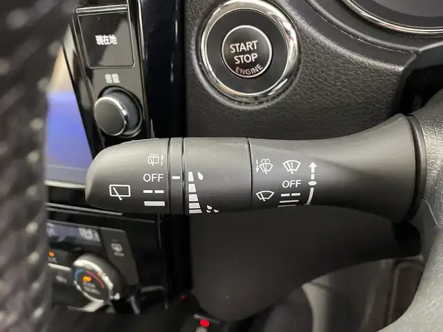 日産 エクストレイル 20Xi 鹿児島県 2020(令2)年 1.6万km ガーネットレッド 純正9インチナビ(MM519D-L)/プロパイロット/レーンキープアシスト/エマージェンシーブレーキ/ブラインドスポットモニター/クリアランスソナー/インテリジェントアラウンドビューモニター/インテリジェントルームミラー/パワーバックドア/レーダークルーズコントロール/ETC/アイドリングストップ/LEDオートライト/フォグランプ/フロアマット/ドアバイザー/スマートキー/スペアキー1本