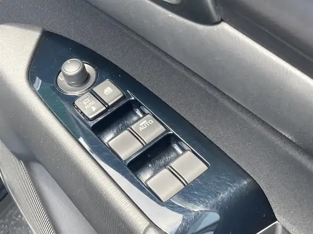 マツダ ＣＸ－５ 20S プロアクティブ 岡山県 2018(平30)年 10.5万km ディープクリスタルブルーマイカ マツダコネクトナビ/フルセグTV、CD、DVD、Bluetooth、AM、FM/全方位カメラ/レーダークルーズコントロール/横滑り防止装置/ビルトインETC/前方ドライブレコーダー/交通標識認識システム/車間認知支援システム/SBS/SCBS/BSM/レーンキープアシスト/ドライバーアテンションアラート/パーキングセンサー/アイドリングストップ/LEDヘッドライト/オートライト/ウィンカーミラー/純正アルミホイール/スマートキー/フロアマット/ドアバイザー/取扱説明書/保証書