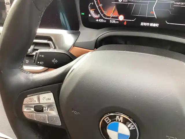 ＢＭＷ ＢＭＷ ３１８ｉ 40thアニバーサリーED 栃木県 2021(令3)年 5.6万km 白  ワンオーナー/ 純正ナビ/ バックカメラ/ B/Tオーディオ/ アップルCarPlay/ 300台限定車/ インテリジェントセーフティ/ LEDドアプロジェクター/ 前席パワーシート（D席シートメモリー）/ 前席シートヒーター/ クルーズコントロール/ パーキングアシスト/ オートホールド/ プッシュスタート/ ETC/ LEDヘッドライト/ LEDフォグライト/ プッシュスタート/ 純正ドラレコ（前後カメラ）/ 純正フロアマット