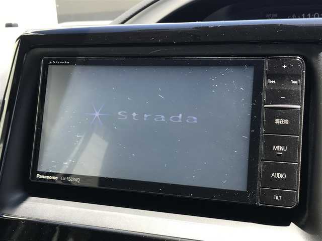 トヨタ ヴォクシー ZS 煌Ⅱ 富山県 2016(平28)年 7.8万km ブラック フリップダウンモニター/社外ナビ/フルセグTV/バックカメラ/衝突被害軽減ブレーキ/レーンキープアシスト/両側パワースライドドア/プッシュスタート/スマートキー/LEDヘッドライト/オートライト/社外AWスタッドレスタイヤ車載/ETC