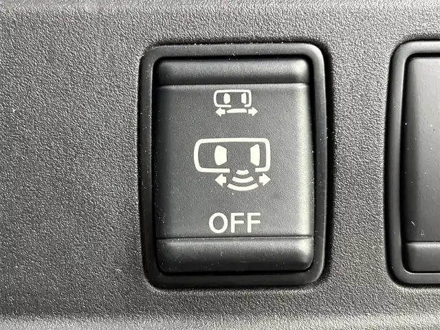 日産 セレナ e－パワー ハイウェイスター V 福岡県 2020(令2)年 7.9万km ダークメタルグレー 純正１０型ナビ（フルセグＴＶ）　/全方位カメラ　/エマージェンシーブレーキ　/プロパイロット　/パーキングアシスト　/両側パワースライドドア　/MTモード付　/ＢＳＭ　/前後ドラレコ　/ＥＴＣ　/ＬＥＤ　/純正１５型ＡＷ