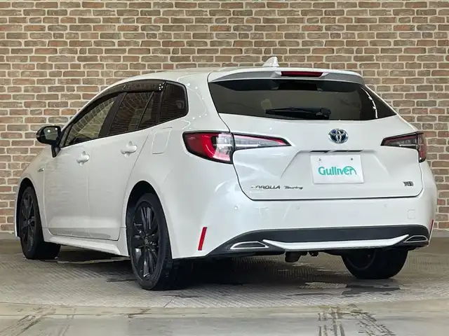 トヨタ カローラツーリング ハイブリッド ダブルバイビー 岩手県 2020(令2)年 5.4万km ホワイトパールクリスタルシャイン 純正ナビ/フルセグTV/バックカメラ/衝突軽減ブレーキ/ETC/アイドリングストップ/クルーズコントロール/ドライブレコーダー/ハーフレザーシート/シートヒーター/横滑り防止装置/オートマチックハイビーム