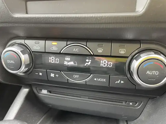 マツダ アクセラ スポーツ 15S ツーリング 石川県 2015(平27)年 8.7万km ソウルレッドプレミアムメタリック 純正メモリーナビ/CD/DVD/フルセグTV/バックカメラ/LEDヘッドライト/ETC/レーダーブレーキ/レーダークルーズ/純正アルミホイール/スマートキー/プッシュスタート/電動ミラー/保証書
