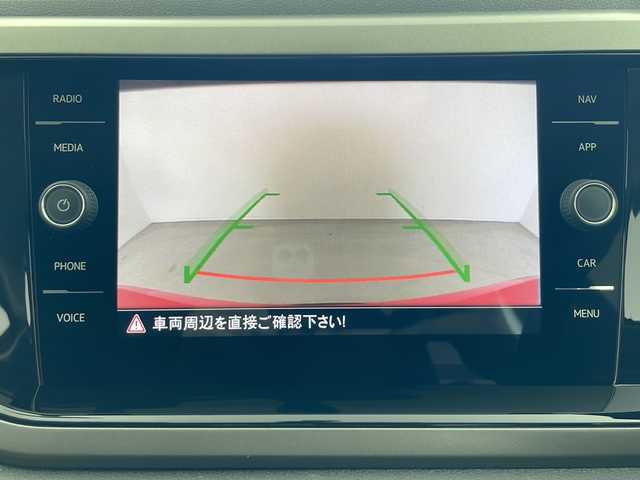 フォルクスワーゲン ポロ TSIコンフォートライン 秋田県 2018(平30)年 4.8万km フラッシュレッド 純正ナビ/・CD/・DVD/・フルセグTV/・Bluetooth/・AppleCarPlay/・AndroidAuto/プリクラッシュブレーキシステム/バックカメラ/クルーズコントロール/ETCDSRC/リモコンキー/スペアキー/純正AW/カーテンエアバッグ/オートライト