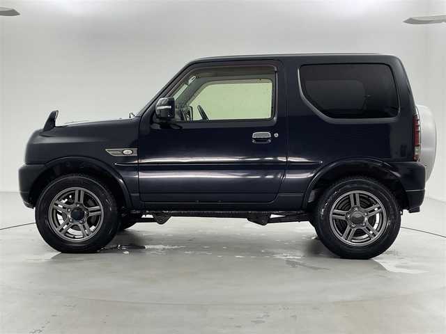 スズキ ジムニー ランドベンチャー 福井県 2017(平29)年 5.7万km ブルーイッシュブラックパール3 4WD/社外メモリナビ（NVIC-RZ800)/【CD/DVD/フルセグTV/Bluetooth】/電動格納ミラー/D席シートヒーター/レザーシート/フォグライト/ステアリングスイッチ/ヘッドライトレベライザー/革巻ステアリング