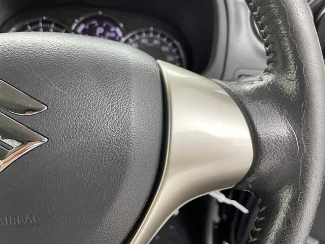 スズキ ジムニー ランドベンチャー 福井県 2017(平29)年 5.7万km ブルーイッシュブラックパール3 4WD/社外メモリナビ（NVIC-RZ800)/【CD/DVD/フルセグTV/Bluetooth】/電動格納ミラー/D席シートヒーター/レザーシート/フォグライト/ステアリングスイッチ/ヘッドライトレベライザー/革巻ステアリング