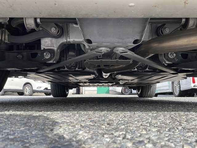 ＢＭＷ Ｘ５ xDrive 45e Mスポーツ 大阪府 2020(令2)年 2.1万km カーボンブラックM ワンオーナー/純正メモリナビ/・AM/FM/Bluetooth/・フルセグテレビ/サンルーフ/全周囲カメラ/ETC/ドアバイザー/ドライブレコーダー/クルーズコントロール/衝突軽減ブレーキ/レーンキープアシスト/横滑り防止装置/盗難防止装置/パドルシフト/電動パーキングブレーキ/前後コーナーセンサー/メモリシート（D席）/パワーシート（D席+N席）/シートヒーター（D席+N席）/LEDヘッドライト/オートライト/オートエアコン/プッシュスタートボタン/スマートキー×2/ステアリングリモコン/革巻きステアリング/純正21インチアルミホイール/12V充電器/USBジャック/純正フロアマット/ドアバイザー/保証書/取扱説明書