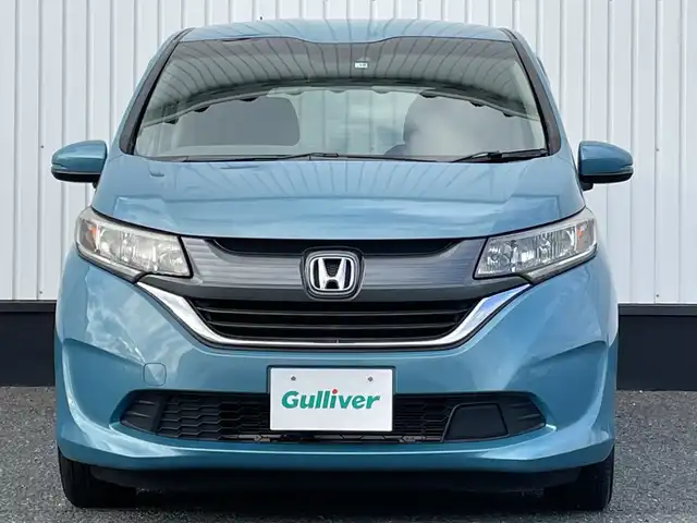 ホンダ フリード G ホンダセンシング 千葉県 2017(平29)年 5.1万km ブルーホライゾンM 純正SDナビ/(Bluetooth/CD/AM/FM)/バックカメラ/衝突被害軽減システム/車線逸脱警報/クルーズコントロール/両側パワースライドドア/横滑り防止装置/ETC/アイドリングストップ/オートライト/ウィンカーミラー/電動格納ミラー/プッシュスタート/スマートキー/フロアマット/ドアバイザー/スペアキー