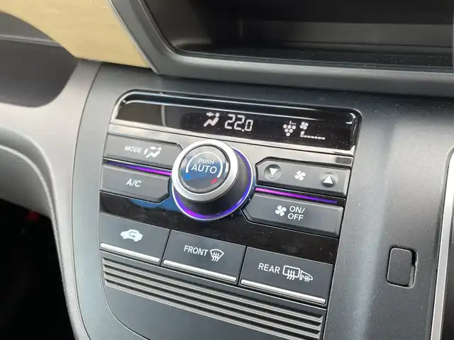 ホンダ フリード G ホンダセンシング 千葉県 2017(平29)年 5.1万km ブルーホライゾンM 純正SDナビ/(Bluetooth/CD/AM/FM)/バックカメラ/衝突被害軽減システム/車線逸脱警報/クルーズコントロール/両側パワースライドドア/横滑り防止装置/ETC/アイドリングストップ/オートライト/ウィンカーミラー/電動格納ミラー/プッシュスタート/スマートキー/フロアマット/ドアバイザー/スペアキー