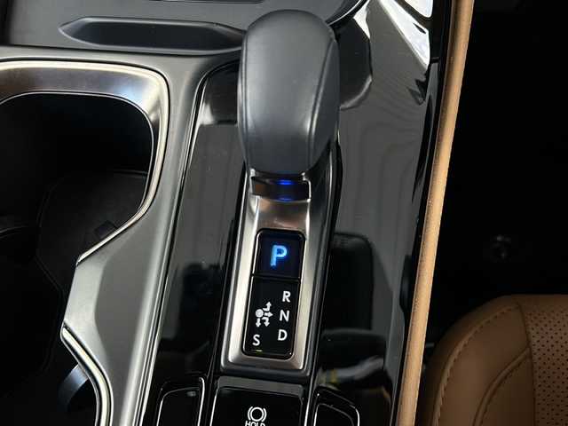 レクサス ＮＸ 350h バージョンL 岐阜県 2024(令6)年 2.5万km ソニッククォーツ ワンオーナー/サンルーフ/本革シート/純正メーカーナビTVフルセグ/バックカメラ　/アラウンドヴューモニター/ビルトインETC/シートヒーター　ベンチレーション/パワーバックドア/レクサスセーフティシステム/スマートキー/デジタルインナーミラー