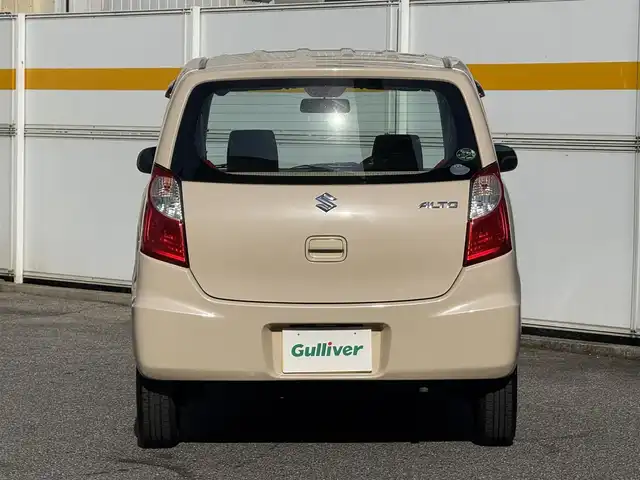 スズキ アルト F 愛知県 2013(平25)年 10.6万km ミルクティーベージュメタリック /社外メモリナビ//地デジ//AM/FM/BT/USB/CD/DVD/SD//ETC//リモコンキー//純正フロアマット//純正ドアバイザー//ハロゲンライト//スペアタイヤ//ISOFIX//スペアキー//取扱説明書/保証書/記録簿R4R6