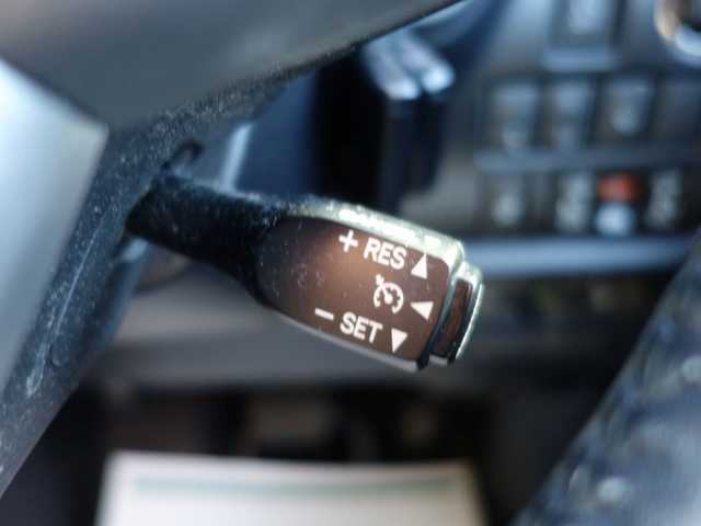 トヨタ エスクァイア Gi プレミアムパッケージ ブラックテーラード 山形県 2019(平31)年 13万km スパークリングブラックパールクリスタルシャイン 4WD/衝突被害軽減システム/TRDエアロ/フリップダウンモニター/純正SDナビ/　　【CD DVD BT フルセグ MSV】/バックカメラ/両側パワースライドドア/クルーズコントロール/LEDオートヘッドライト/ハーフレザーシート/シートヒーター/アイドリングストップ/ステアリンングヒーター/ステアリングスイッチ/MTモード付AT/電動格納ウィンカーミラー/フォグランプ/WAAC/スマートキー×2/ETC