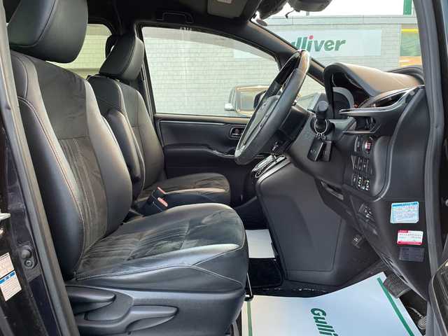 トヨタ エスクァイア Gi プレミアムパッケージ ブラックテーラード 山形県 2019(平31)年 13万km スパークリングブラックパールクリスタルシャイン 4WD/衝突被害軽減システム/TRDエアロ/フリップダウンモニター/純正SDナビ/　　【CD DVD BT フルセグ MSV】/バックカメラ/両側パワースライドドア/クルーズコントロール/LEDオートヘッドライト/ハーフレザーシート/シートヒーター/アイドリングストップ/ステアリンングヒーター/ステアリングスイッチ/MTモード付AT/電動格納ウィンカーミラー/フォグランプ/WAAC/スマートキー×2/ETC