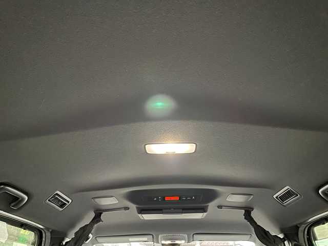 トヨタ エスクァイア Gi プレミアムパッケージ ブラックテーラード 山形県 2019(平31)年 13万km スパークリングブラックパールクリスタルシャイン 4WD/衝突被害軽減システム/TRDエアロ/フリップダウンモニター/純正SDナビ/　　【CD DVD BT フルセグ MSV】/バックカメラ/両側パワースライドドア/クルーズコントロール/LEDオートヘッドライト/ハーフレザーシート/シートヒーター/アイドリングストップ/ステアリンングヒーター/ステアリングスイッチ/MTモード付AT/電動格納ウィンカーミラー/フォグランプ/WAAC/スマートキー×2/ETC