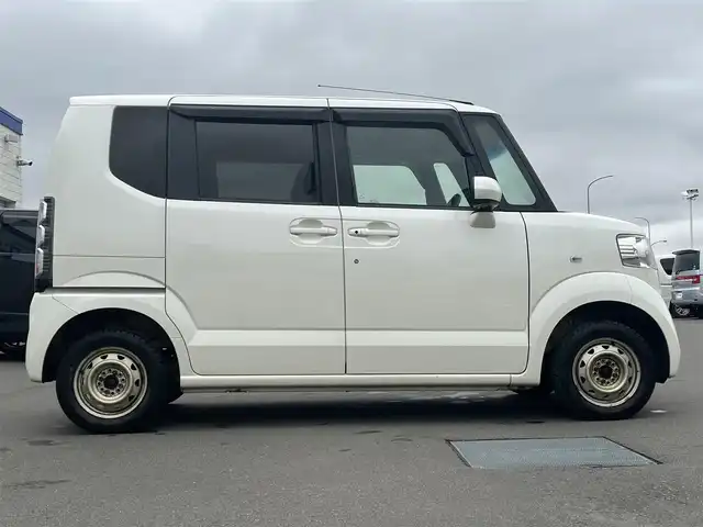 ホンダ Ｎ ＢＯＸ G Lパッケージ 道北・旭川 2012(平24)年 11.9万km プレミアムホワイトパール (株)IDOMが運営する【じしゃロン旭川店】の自社ローン専用車両になります。こちらは現金またはオートローンご利用時の価格です。自社ローンご希望の方は別途その旨お申付け下さい/　/・社外CDオーディオ/・ETC/・片側パワースライドドア/・スマートキー２個/・取扱説明書