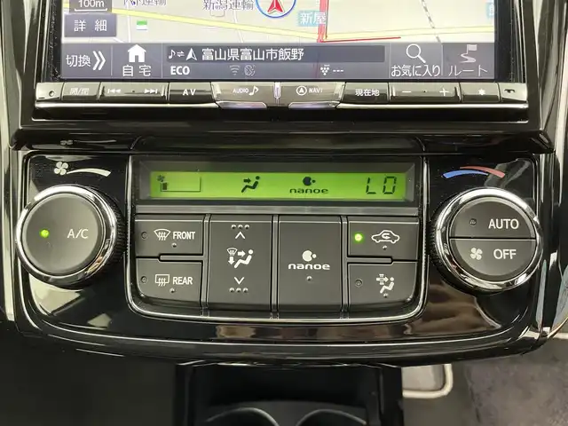 トヨタ カローラ フィールダー ハイブリッドG ダブルバイビー 富山県 2016(平28)年 6.6万km ホワイトパールクリスタルシャイン ワンオーナー/8型ナビBIGX（AM/FM/CD/DVD/BT/SD/HDMI）/フルセグTV（キャンセラー有）/バックカメラ/衝突軽減ブレーキ/レーンキープアシスト/先行車発進告知機能/ドライブレコーダー/ハーフレザーシート/ビルトインETC/LEDヘッドライト/フォグランプ/オートライト/オートマチックハイビーム/トノカバー/プッシュスタート/スマートキー/横滑り防止装置/純正フロアマット/純正ドアバイザー/保証書/取扱説明書