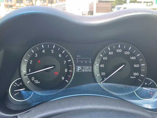 日産 フーガ 250GT 鳥取県 2011(平23)年 19.3万km クリスタルホワイトパール 純正メモリナビ/フルセグTV/CD/DVD/AM/FM/BT/AUX/ドライブモードセレクター/バックカメラ/助手席パワーオットマン/クルーズコントロール/プッシュスタート/ETC/マツダ純正アルミ