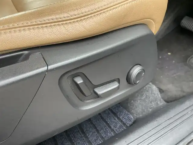 ボルボ ＸＣ４０ T4 AWD インスクリプション 福島県 2019(平31)年 8.3万km 青Ｍ ４WD/レザーシート/純正ナビ/フルセグテレビ/Bluetooth接続/ハーマンカードン/全周囲カメラ/クルーズコントロール/プッシュスタート/純正19インチAW/LEDヘッドライト/ドライブレコーダー/保証書/取説書/ワンオーナー