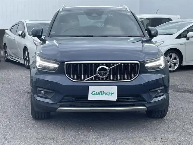 ボルボ ＸＣ４０ T4 AWD インスクリプション 福島県 2019(平31)年 8.3万km 青Ｍ ４WD/レザーシート/純正ナビ/フルセグテレビ/Bluetooth接続/ハーマンカードン/全周囲カメラ/クルーズコントロール/プッシュスタート/純正19インチAW/LEDヘッドライト/ドライブレコーダー/保証書/取説書/ワンオーナー