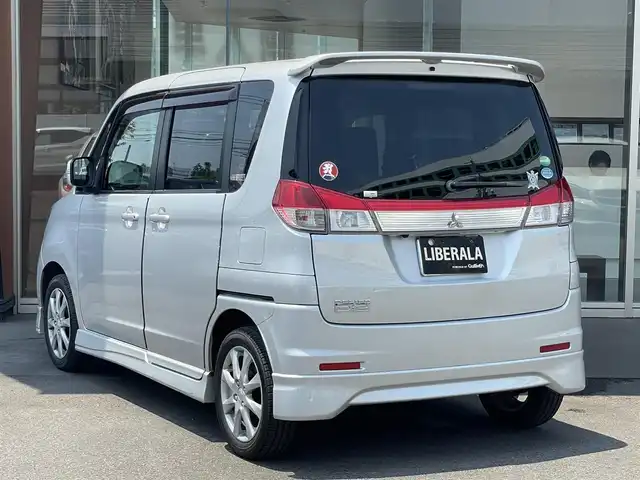 三菱 デリカＤ：２ S 鹿児島県 2013(平25)年 5.6万km シルキーシルバーメタリック ワンオーナー/メモリナビ(イクリプス）/両側パワースライドドア/HIDヘッドライト/プッシュスタート/バックカメラ/ワンセグテレビ/純正15インチアルミホイール/オートエアコン/純正フロアマット/Fフォグランプ