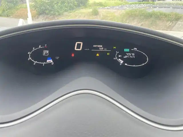 日産 セレナ ハイウェイスター Sハイブリッド 富山県 2014(平26)年 7.1万km パール 純正７インチナビ／/フルセグＴＶ／/ＤＶＤ再生／/ミュージックサーバー／/Ｂカメラ／/両側自動ドア／/ビルトインＥＴＣ／/サンシェード／/ＵＳＢ入力端子／/クルーズコントロール／/車線逸脱警報装置／/前後ドライブレコーダー/キセノンヘッドライト/オートライト/フォグライト