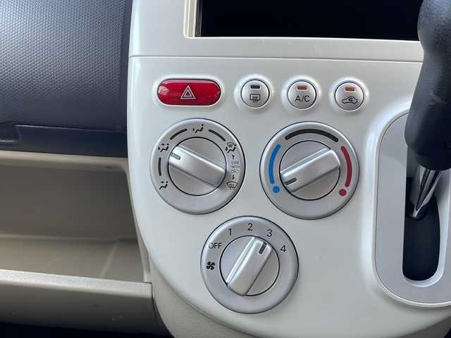 三菱 ｅＫワゴン M 富山県 2010(平22)年 7.1万km クールシルバーM/アメジストブラック 禁煙車　/純正オーディオ　/ウィンカーミラー　/電動格納ミラー　/パワーステアリング　/パワーウィンドウ