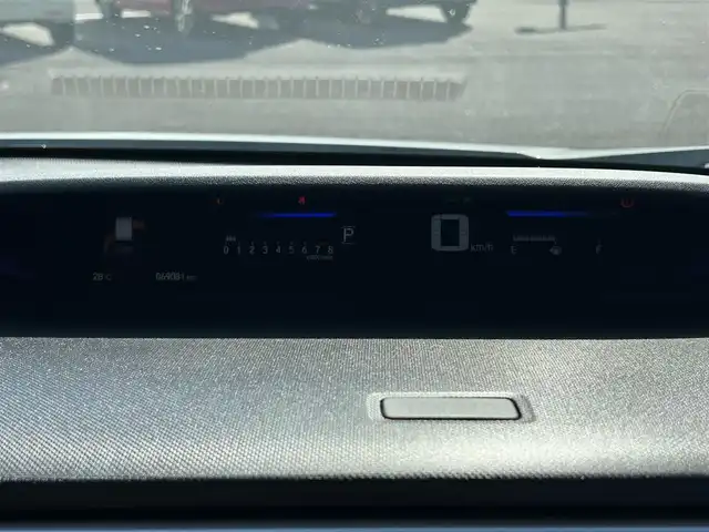 ホンダ ステップワゴン スパーダ クルスピセンシング 鹿児島県 2019(令1)年 6.9万km パール ホンダセンシング/純正ナビ/（Bluetooth/フルセグTV/CD/DVD/HDMI）/バックカメラ/両側パワースライドドア/レーダークルーズコントロール/LEDヘッドライト/ハーフレザーシート/前席シートヒーター/純正16インチアルミホイール/USB/スマートキー/ETC