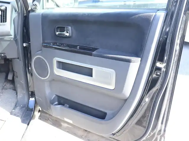 三菱 デリカＤ：５ G－Power package 神奈川県 2009(平21)年 10.9万km ディープブラックマイカ ワンオーナー/メモリナビ/フルセグTV/バックカメラ/16インチAW GOODRICH AllTerrainタイヤ/柿本改マフラー/GOQBUTO ROO-Bar/フリップダウンモニター/クルーズコントロール/ドアバイザー/片側パワースライドドア/ETC/HID/保証書/取説、ナビ説/スペアスマートキー