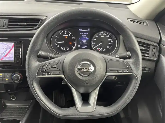 日産 エクストレイル 20S 熊本県 2017(平29)年 7.8万km ブリリアントホワイトパール 社外SDナビ/　(AM/FM/BT/フルTV/DISK/SD)/バックカメラ/スペアタイヤ/ETC/ドアバイザー/純正フロアマット/ステアリングスイッチ/電動格納ミラー/リモコンキー/レザーシート/ISOFIX/シガーソケット/ヘッドライトレベライザー