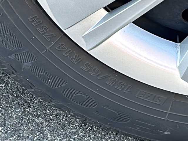 ダイハツ ミラ イース X SAⅢ 岡山県 2017(平29)年 3.5万km マゼンタベリーマイカM 純正ナビＮＭＺＫ－Ｗ８７Ｄ　ＢＴ／ＣＤ／ＤＶＤ／ＴＶ　バックカメラ　前後コーナーセンサー　アイドリングストップ　電格ミラー　ドラレコ　ＥＴＣ　純正フロアマット　衝突被害軽減　横滑り防止　リモコンキー