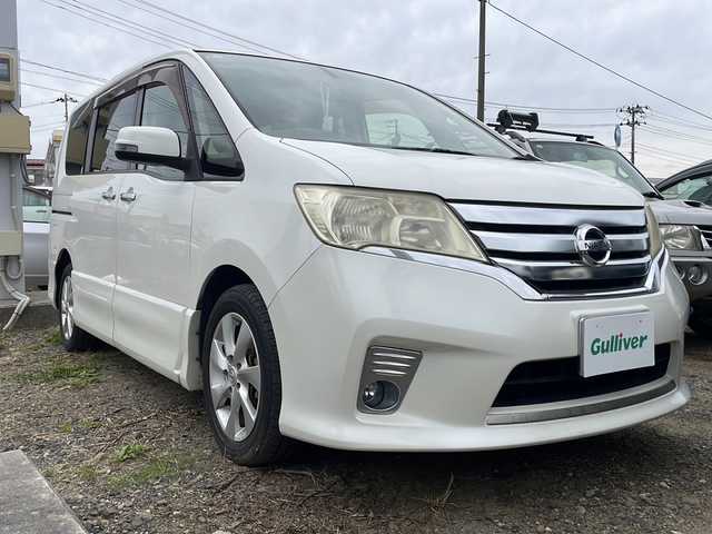 日産 セレナ ハイウェイスター 福島県 2010(平22)年 15.4万km ブリリアントホワイトパール 純正HDDナビ/・TV/・DISC（CD＆DVD）/・FM＆AM/・AUX/ステアリングボタン/クルーズコントロール（追従無し）/電動格納ミラー/純正フリップダウンモニター/（リモコン付き）/後列サンシェード/キセノンライト/フォグランプ/純正ビルトインETC/横滑り防止装置/アイドリングストップ/ABS/純正ドアバイザー/純正フロアマット