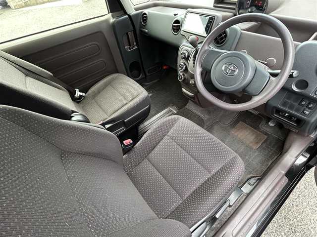 トヨタ スペイド F 福岡県 2014(平26)年 7.2万km ブラックマイカ 社外メモリナビ【AVN-R7W】/　（AM/FM/CD/DVD/Bluetooth/フルセグTV）/横滑り防止装置/ETC/片側パワースライドドア/電格ウインカーミラー/ISOFIX/盗難防止装置/保証書/取扱説明書/ナビ取扱説明書