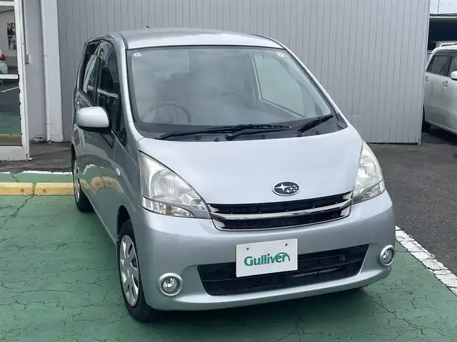 スバル ステラ L 埼玉県 2012(平24)年 6万km ブライトシルバーメタリック 新車時保証書/取扱説明書/純正インテグレートCDプレーヤー/　（CD/ラジオ/AUX端子）/ヘッドライトレベライザー/アイドリングストップ/エコモードスイッチ/オートエアコン/純正フロアマット/純正サイドバイザー/タイヤサイズ　　155/65/R14