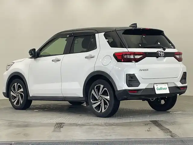 トヨタ ライズ Z 栃木県 2020(令2)年 6.9万km ブラックマイカメタリック/シャイニングホワイトパール ターボ/ワンオーナー/ディスプレイオーディオ/全方位カメラ/スマートアシスト/・衝突回避ブレーキ機能/・車線逸脱抑制制御機能/・ふらつき警報/・全車速追従機能付きACC/・標識認識機能/前後コーナーセンサー/ビルトインETC/シートヒーター/禁煙車/オートライト/LEDヘッドライト/横滑り防止装置/フォグランプ/スマートキー/プッシュスタート/アイドリングストップ/ステアリングスイッチ/革巻きステアリング/ウィンカーミラー/電動格納ミラー/純正17インチアルミホイール/社外AW付きスタッドレス積載/純正フロアマット
