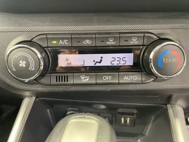 トヨタ ライズ Z 栃木県 2020(令2)年 6.9万km ブラックマイカメタリック/シャイニングホワイトパール ターボ/ワンオーナー/ディスプレイオーディオ/全方位カメラ/スマートアシスト/・衝突回避ブレーキ機能/・車線逸脱抑制制御機能/・ふらつき警報/・全車速追従機能付きACC/・標識認識機能/前後コーナーセンサー/ビルトインETC/シートヒーター/禁煙車/オートライト/LEDヘッドライト/横滑り防止装置/フォグランプ/スマートキー/プッシュスタート/アイドリングストップ/ステアリングスイッチ/革巻きステアリング/ウィンカーミラー/電動格納ミラー/純正17インチアルミホイール/社外AW付きスタッドレス積載/純正フロアマット