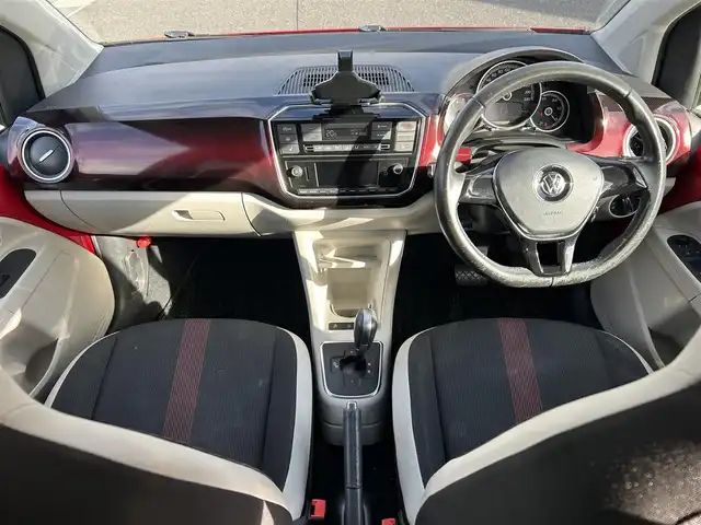 フォルクスワーゲン アップ！ ハイアップ！ 島根県 2017(平29)年 11.7万km トルネードレッド 登録時走行距離116161km/保証書/取扱説明書/シティエマージェンシィーブレーキ/ワンオーナー/純正オーディオ（BT/FM/AM)/前席シートヒーター/レベライザー/オートライト/純正フォグランプ/クルーズコントロール/純正フロアマット/純正15インチアルミ