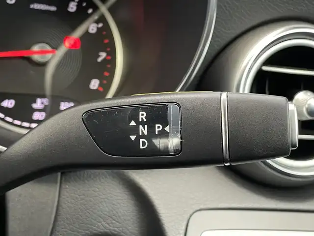 メルセデス・ベンツ Ｃ１８０ アバンギャルド AMGライン 三重県 2019(令1)年 4.7万km オブシディアンブラック ACC/レーダーセーフティパッケージ/ブラックレザーシート/シートヒーター/純正ナビ/バックカメラ/フルセグTV/Bluetooth/純正18インチアルミホイール/前席パワーシート/ETC/保証書/取扱説明書/スペアキー1本