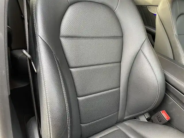 メルセデス・ベンツ Ｃ１８０ アバンギャルド AMGライン 三重県 2019(令1)年 4.7万km オブシディアンブラック ACC/レーダーセーフティパッケージ/ブラックレザーシート/シートヒーター/純正ナビ/バックカメラ/フルセグTV/Bluetooth/純正18インチアルミホイール/前席パワーシート/ETC/保証書/取扱説明書/スペアキー1本