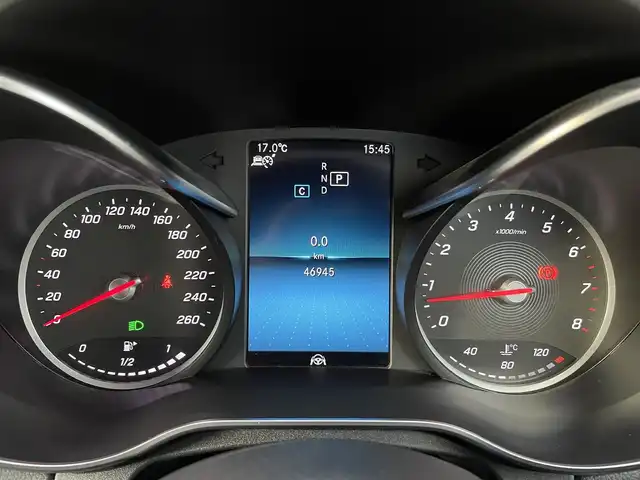 メルセデス・ベンツ Ｃ１８０ アバンギャルド AMGライン 三重県 2019(令1)年 4.7万km オブシディアンブラック ACC/レーダーセーフティパッケージ/ブラックレザーシート/シートヒーター/純正ナビ/バックカメラ/フルセグTV/Bluetooth/純正18インチアルミホイール/前席パワーシート/ETC/保証書/取扱説明書/スペアキー1本