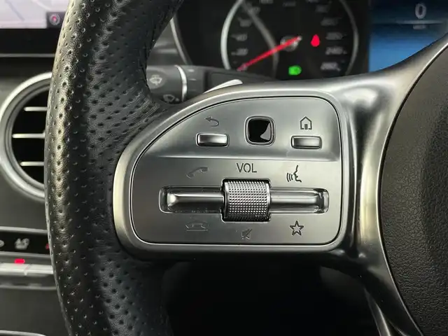 メルセデス・ベンツ Ｃ１８０ アバンギャルド AMGライン 三重県 2019(令1)年 4.7万km オブシディアンブラック ACC/レーダーセーフティパッケージ/ブラックレザーシート/シートヒーター/純正ナビ/バックカメラ/フルセグTV/Bluetooth/純正18インチアルミホイール/前席パワーシート/ETC/保証書/取扱説明書/スペアキー1本