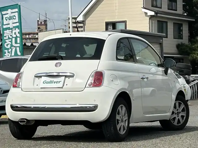 フィアット ５００ 1．4 ラウンジ 宮城県 2010(平22)年 9.2万km ボサノバホワイト 純正オーディオ/純正マット/ガラスルーフ/社外スタットレス車内積込