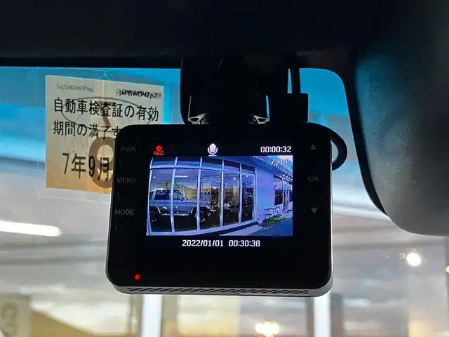 ホンダ Ｎ ＢＯＸ カスタム L 山口県 2022(令4)年 0.9万km クリスタルブラックパール メモリーナビ/フルセグTV/バックカメラ/純正14インチアルミホイール/ドアバイザー/左側パワースライドドア /フロントシートヒーター/LEDオートライト/LEDフォグランプ/アダプティブクルーズコントロール/プリクラッシュセーフティ/レーンキープアシスト/ETC/エンジンプッシュスタート