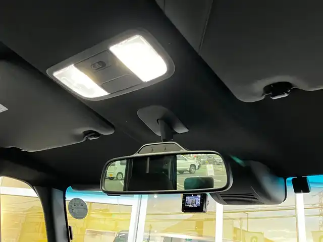 ホンダ Ｎ ＢＯＸ カスタム L 山口県 2022(令4)年 0.9万km クリスタルブラックパール メモリーナビ/フルセグTV/バックカメラ/純正14インチアルミホイール/ドアバイザー/左側パワースライドドア /フロントシートヒーター/LEDオートライト/LEDフォグランプ/アダプティブクルーズコントロール/プリクラッシュセーフティ/レーンキープアシスト/ETC/エンジンプッシュスタート