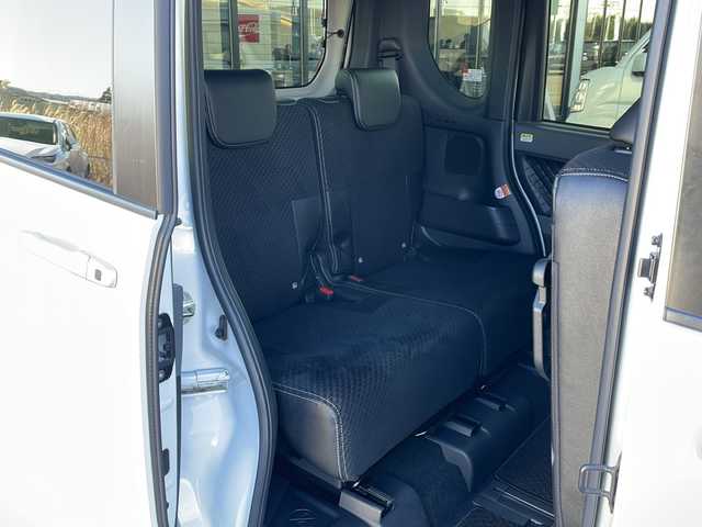 ダイハツ タント カスタム X セレクション 道東・釧路十勝 2020(令2)年 5.7万km シャイニングホワイトパール ・4WD/・ワンオーナー/・純正SDナビ/（フルセグ AM FM CD DVD USB BT）/・両側パワースライドドア/・コーナーセンサー/・LEDフォグランプ/・ベンチシート/・シートヒーターD/N/・パーキングアシスト/・アイドリングストップ/・横滑り防止機能/・衝突被害軽減システム/・オートライト/・プッシュスタート/・ドアバイザー/・エンジンスターター/・保証書/・取扱説明書